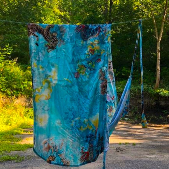 3/20$ ⭐️ 90s Short wrap skirt dragon & tiger - Picture 2 of 5